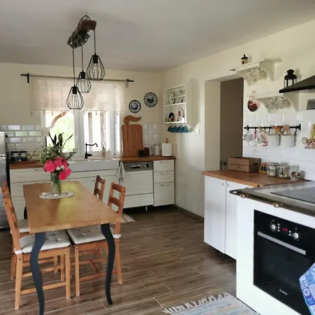 Siedlisko Pod Orzechem Country house *